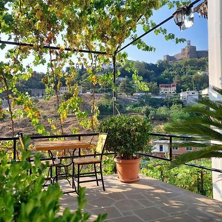 Grandpa'S Home Gjirokaster Luaran gambar