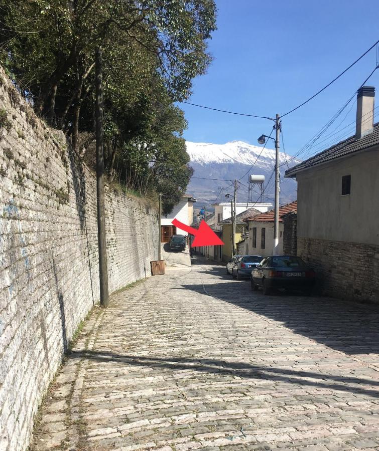 Grandpa'S Home Gjirokaster Luaran gambar